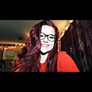 Meet your Posher, Katelyn